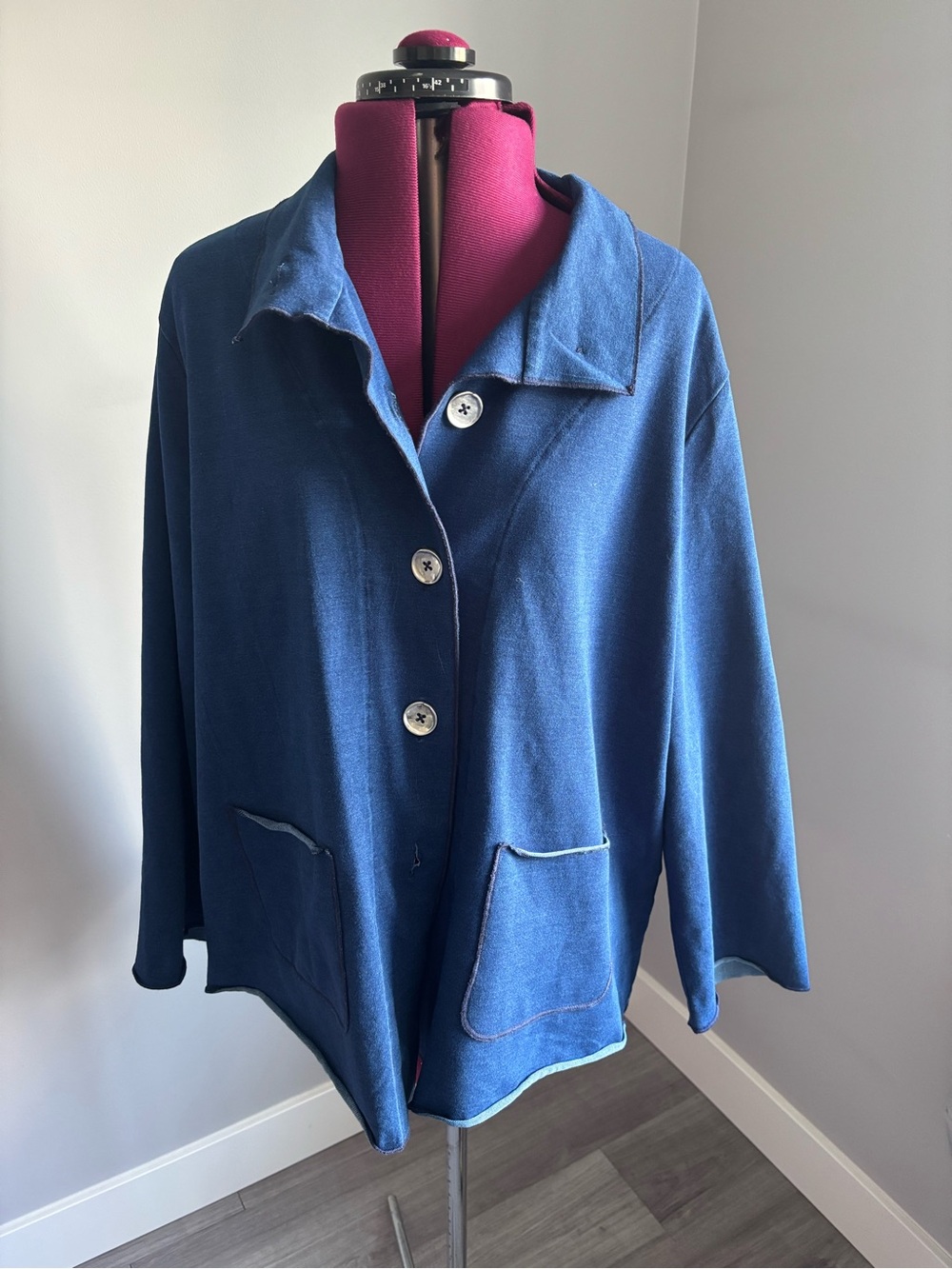 Relaxed Navy Button-Front Blazer Jacket